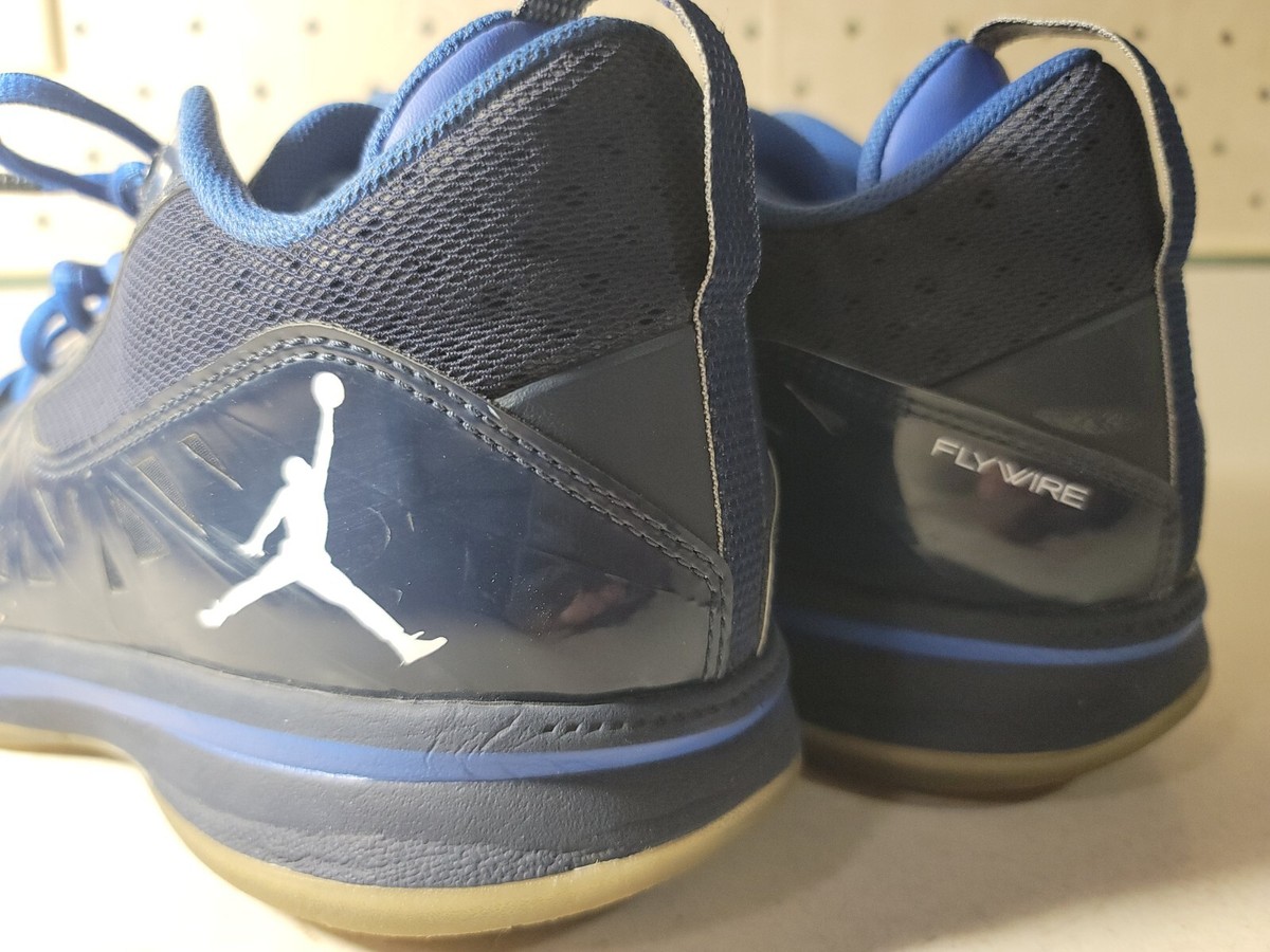 RARE VINTAGE NIKE JORDAN CP3.V OBSIDIAN MENS SIZE 11.5