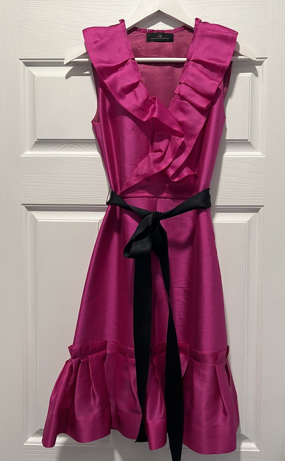 Carolina Herrera Fuchsia Silk Dress With Black Belt Size
