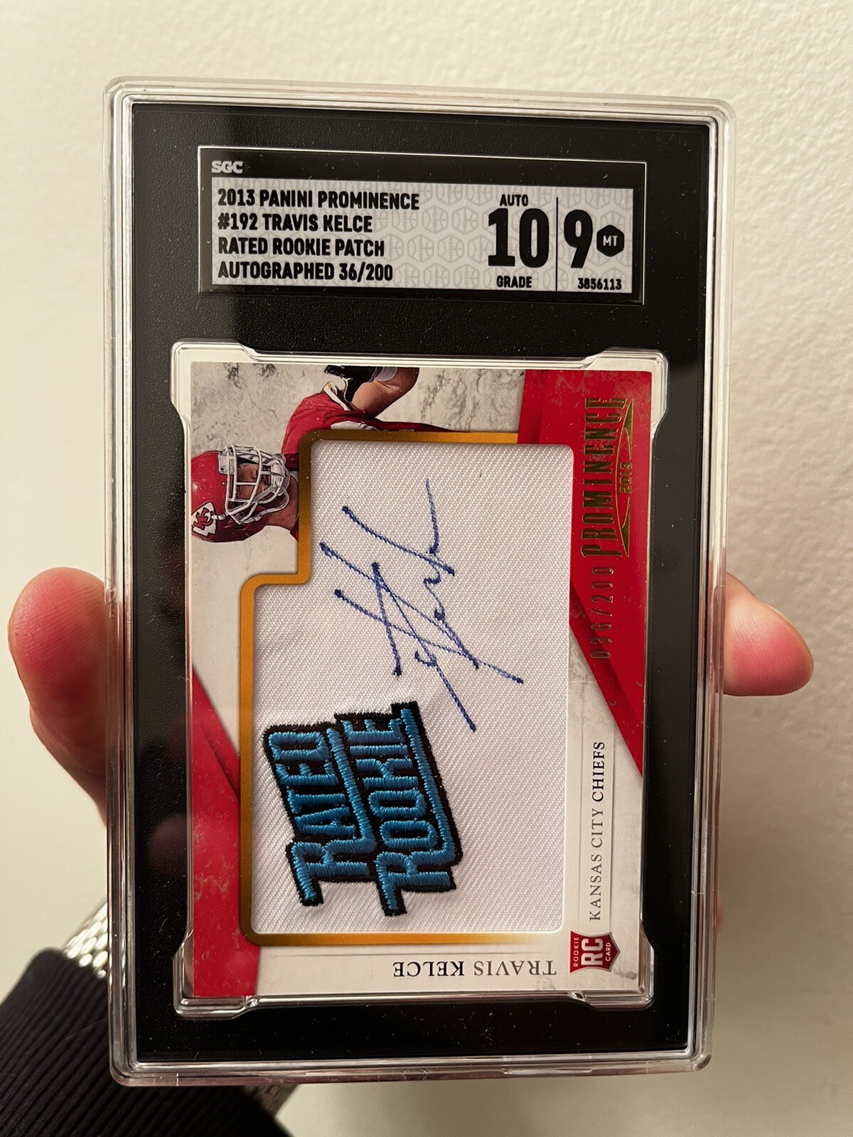 Travis Kelce Panini Prominence #192 Rated Rookie Patch Signature