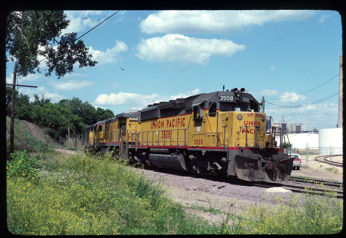 Original Rail Slide - UP Union Pacific 3508+ St Paul MN 6-28-1984