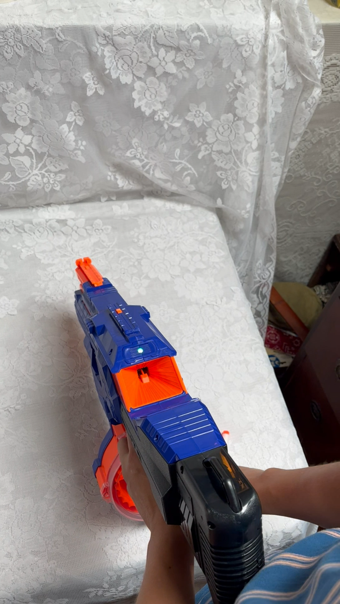 NERF INFINUS 23本球付き NEAR MINT NERF INFINUS N-STRIKE ELITE WITH MAGAZINE BARREL