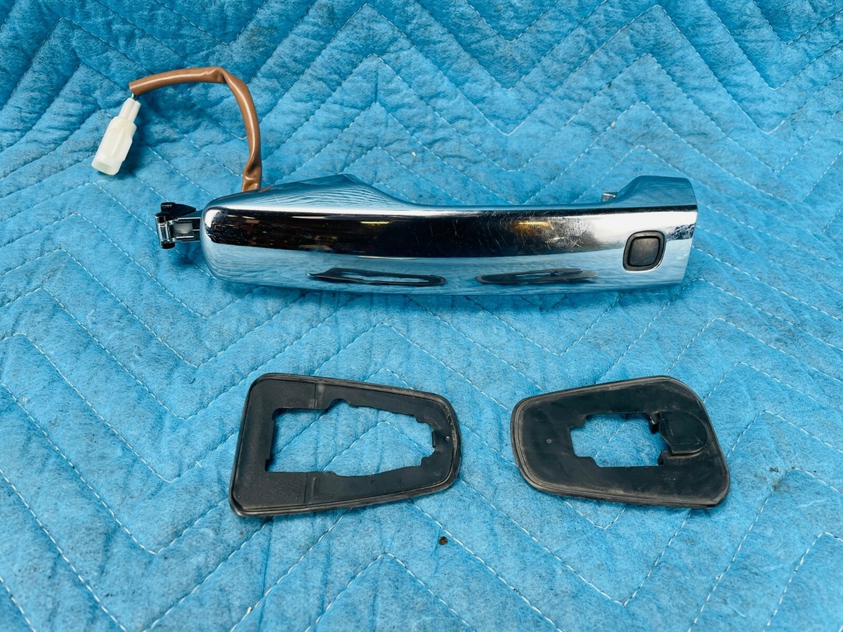 Lexus LX570 Front Driver Door Outside Handle w/ Pads 2008-2015 OEM