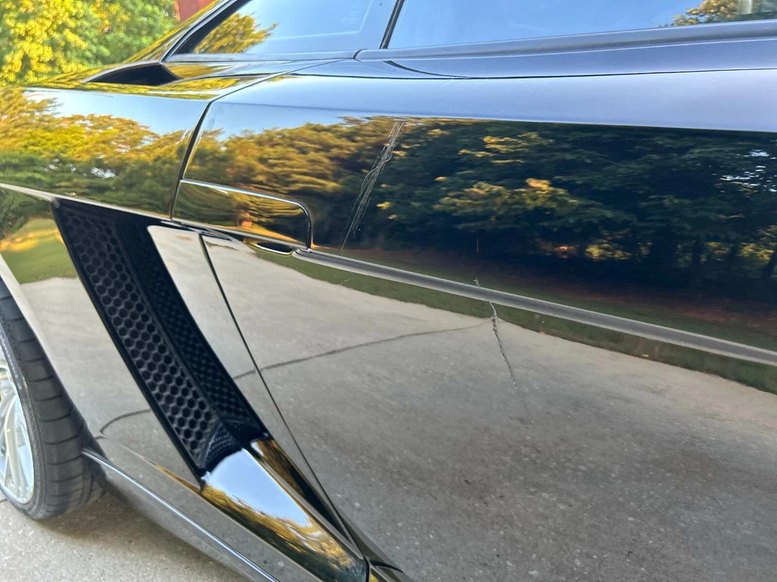 Lamborghini Gallardo Right Door Damage View