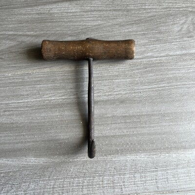 Vintage Hay Bale Ice Meat Butcher Hook Tool Wooden Handle Made in USA