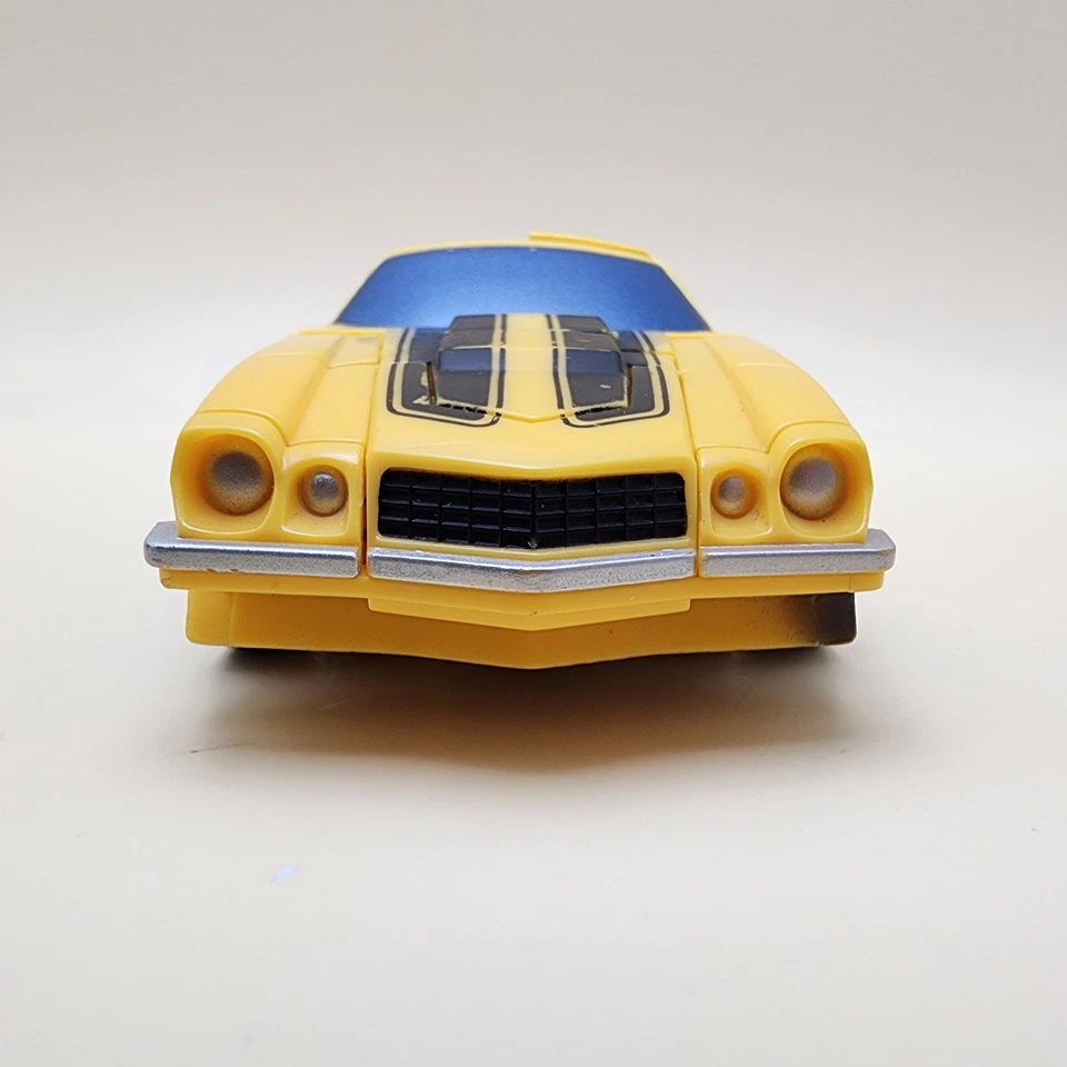 TRANSFORMERS Classic Camaro BUMBLEBEE Evolution Hero 5" Deluxe TARGET EXCLUSIVE - Image 3 of 4