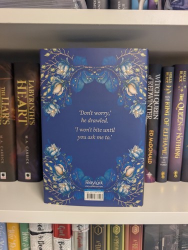 Fairyloot Signed Exclusive - Throne Of Secrets By Kerri Maniscalco - Imagen 5 de 5