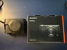 Sony Cyber-shot DSC-RX100 VII Digital Camera DSC-RX100M7