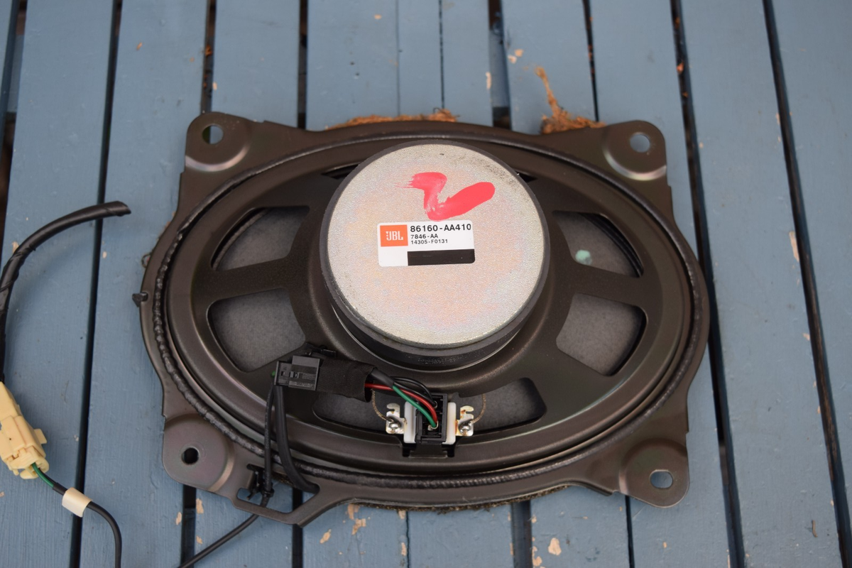 2005 Toyota Camry Rear Back Speaker 86160-aa410 OEM for sale