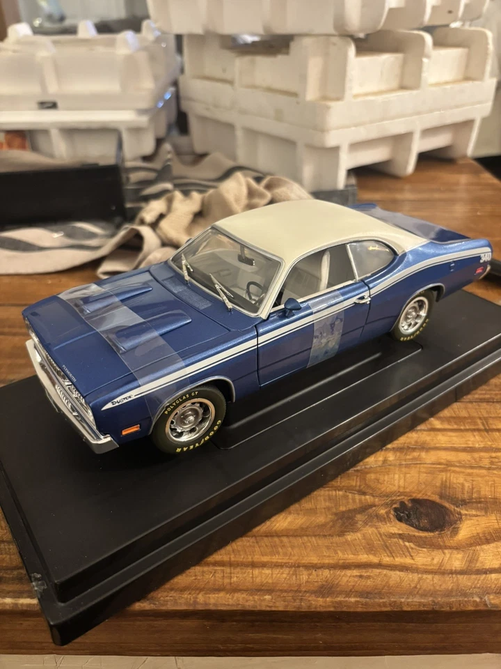 Plymouth Duster 340 Ertl 1971 escala 1/18 ¡Diecast!!¡Fresco del paquete!! Foto 4 de 4