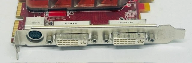 256MB Dell ATi Radeon 2600XT Dual DVI / S-Video PCI-e Graphics Card - 0WX092 - Image 3 of 4