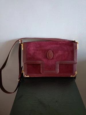 petit sac vintage Must de Cartier cuir et daim bordeaux - Photo 1/4