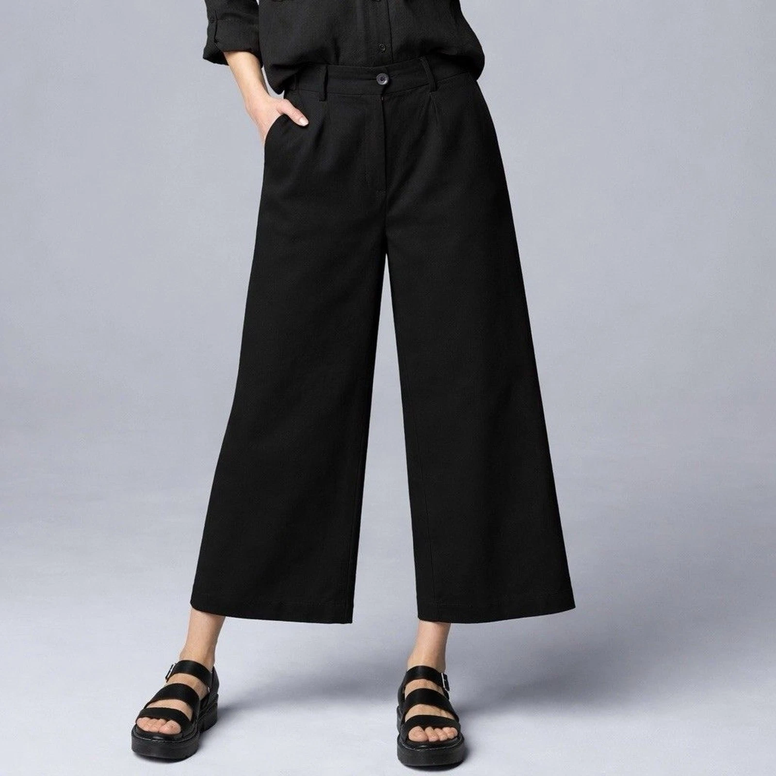 Simply Vera Vera Wang Capri Pants Size 2 Wide Leg Black Formal Women's NWT