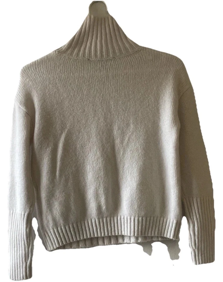 White House Black Market Sweater Chunky Cable Knit Fitted XS Ivory Wool Blend - Image 3 of 4