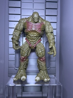 The Incredible Hulk 2007 Gamma Charged Abomination Mutating Spine