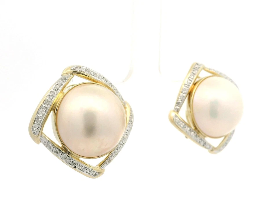 Серьги-пуговицы из желтого золота 14 карат с большим жемчугом и бриллиантами Mabe - Изображение 3 из 4