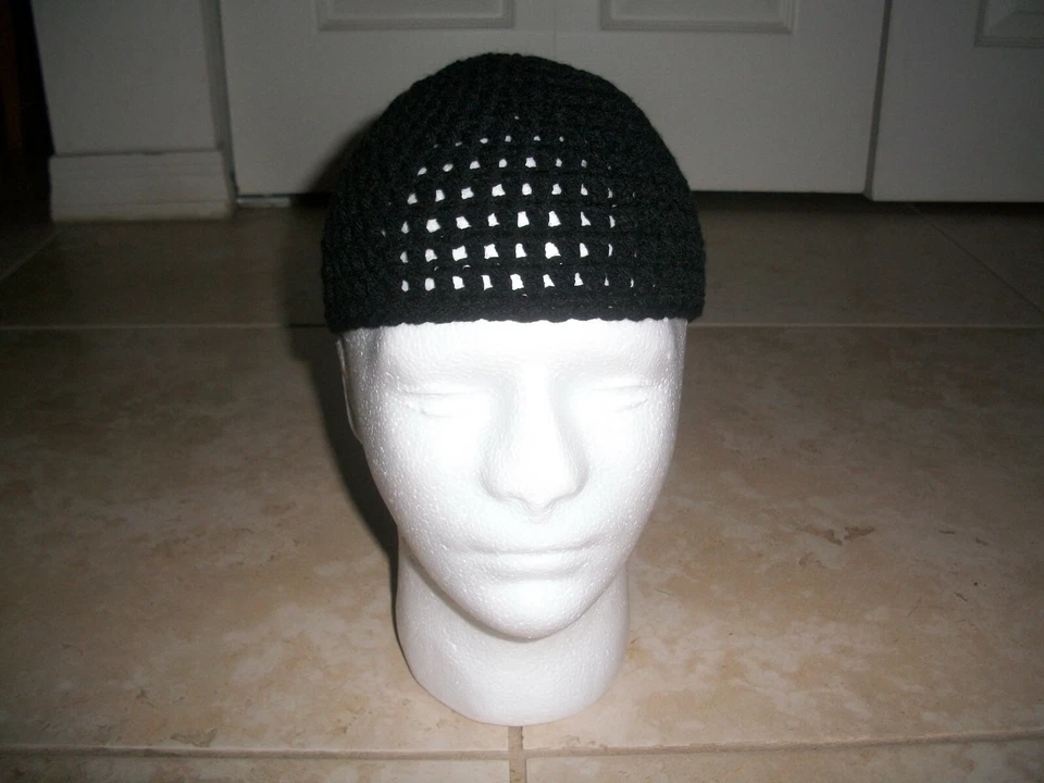 Adulto Hecho a Mano Crochet Musulmán NEGRO Koofi Kufi Oración Gorra Sombrero Islam Gorro Topi Foto 2 de 4