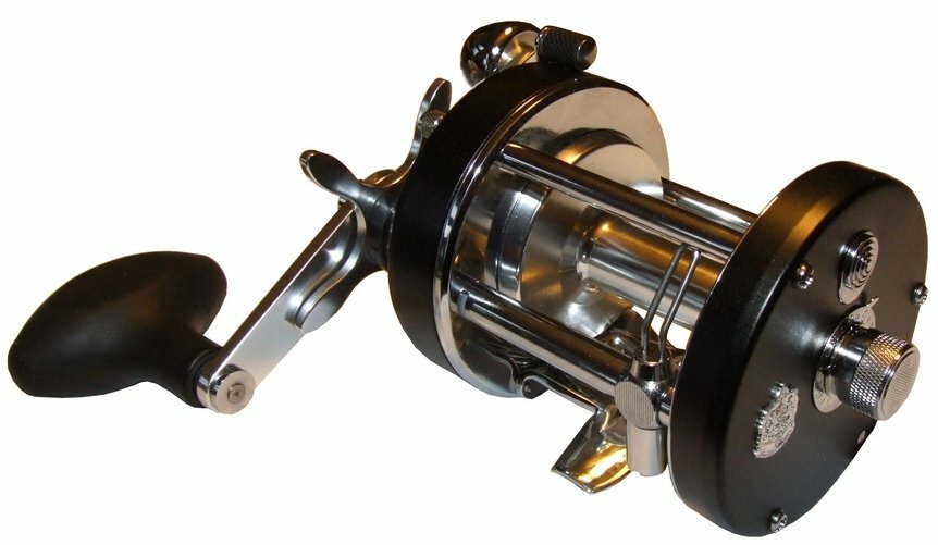 abu garcia ambassadeur seven reel The synchronized level wind system ensures even line lay and a smooth retrieve Sold at Auction: Sea Fishing