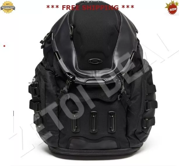 Oakley kitchen sink sales stealth black backpack