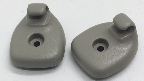 2 Sun Visor Clips NEUTRAL Chrysler LHS 99-02 99 00 01 02 1999 2000 2001 2002 Z24