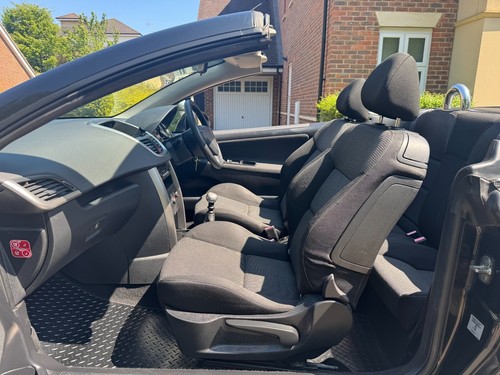 2011 PEUGEOT 207 SPORT CC HDI * 1.6 DIESEL ENGINE * 6 SPEED MANUAL * 1 YEAR MOT - Picture 21 of 24