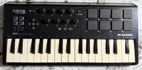 USB MIDI Keyboard M-Audio Axiom AIR Mini 32 w/ Drumpads - Mac PC iOS Android DAW