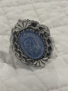 Whiting and Davis adjustable glass cameo ring! Signed whiting And Davis