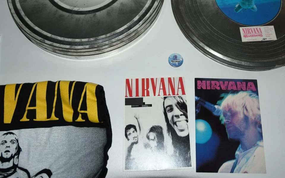 NIRVANA: nevermind FILMCAN BOX SET **GOLD** 1994 NUMBERED T-Shirt XL CD 81/500 - Bild 4 von 4
