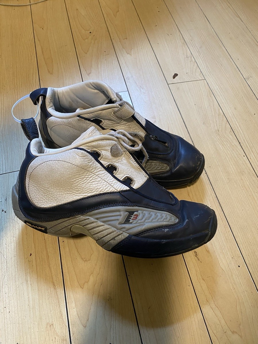 REEBOK Allen Iverson IV Answer Men’s 12 Navy White Leather Basketball Shoes