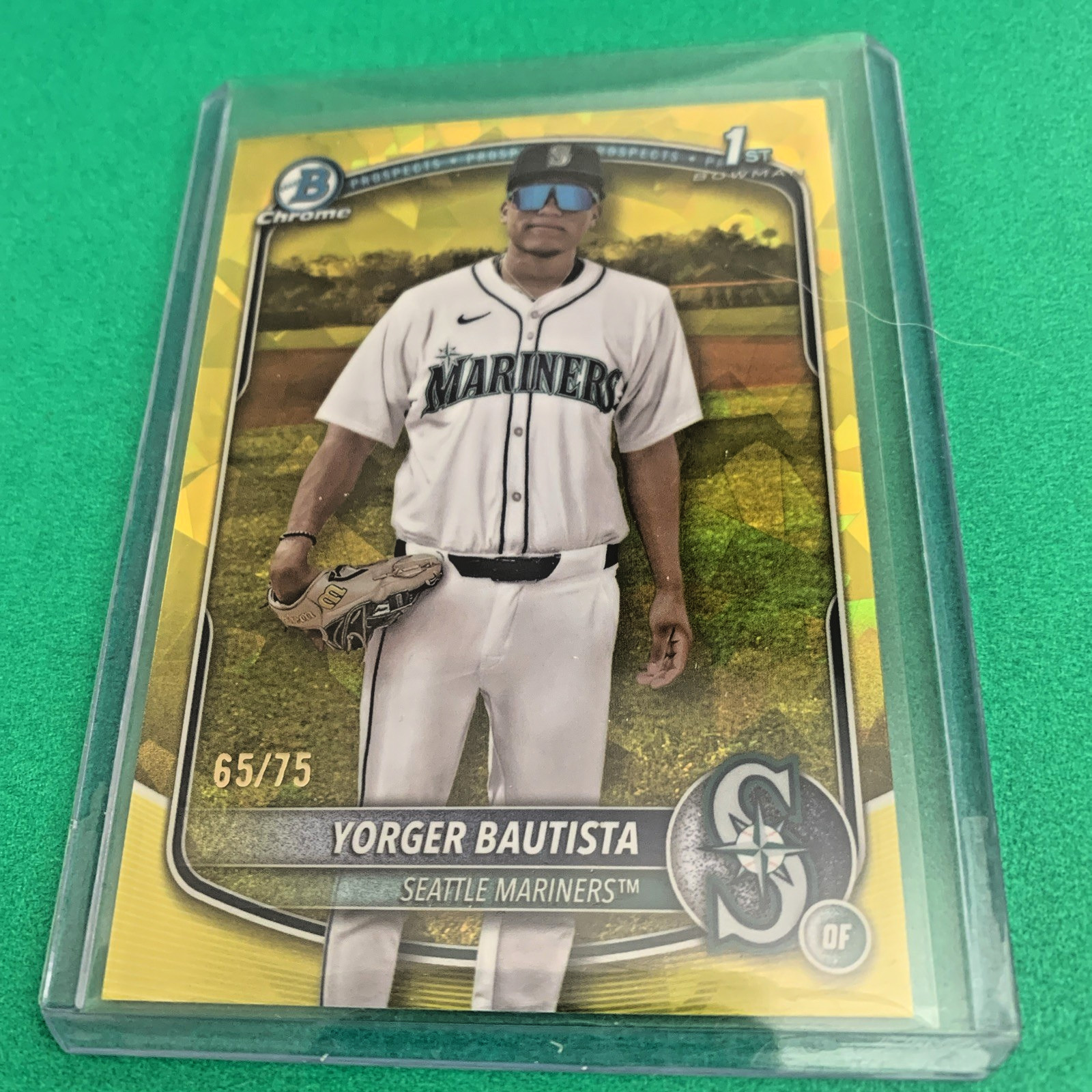 YORGER BAUTISTA 2025 BOWMAN CHROME 1ST SAPPHIRE YELLOW REFRACTOR /75 MARINERS