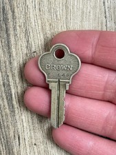 Vintage Old Car Auto Original Ford Crown Key F 643 Collectible