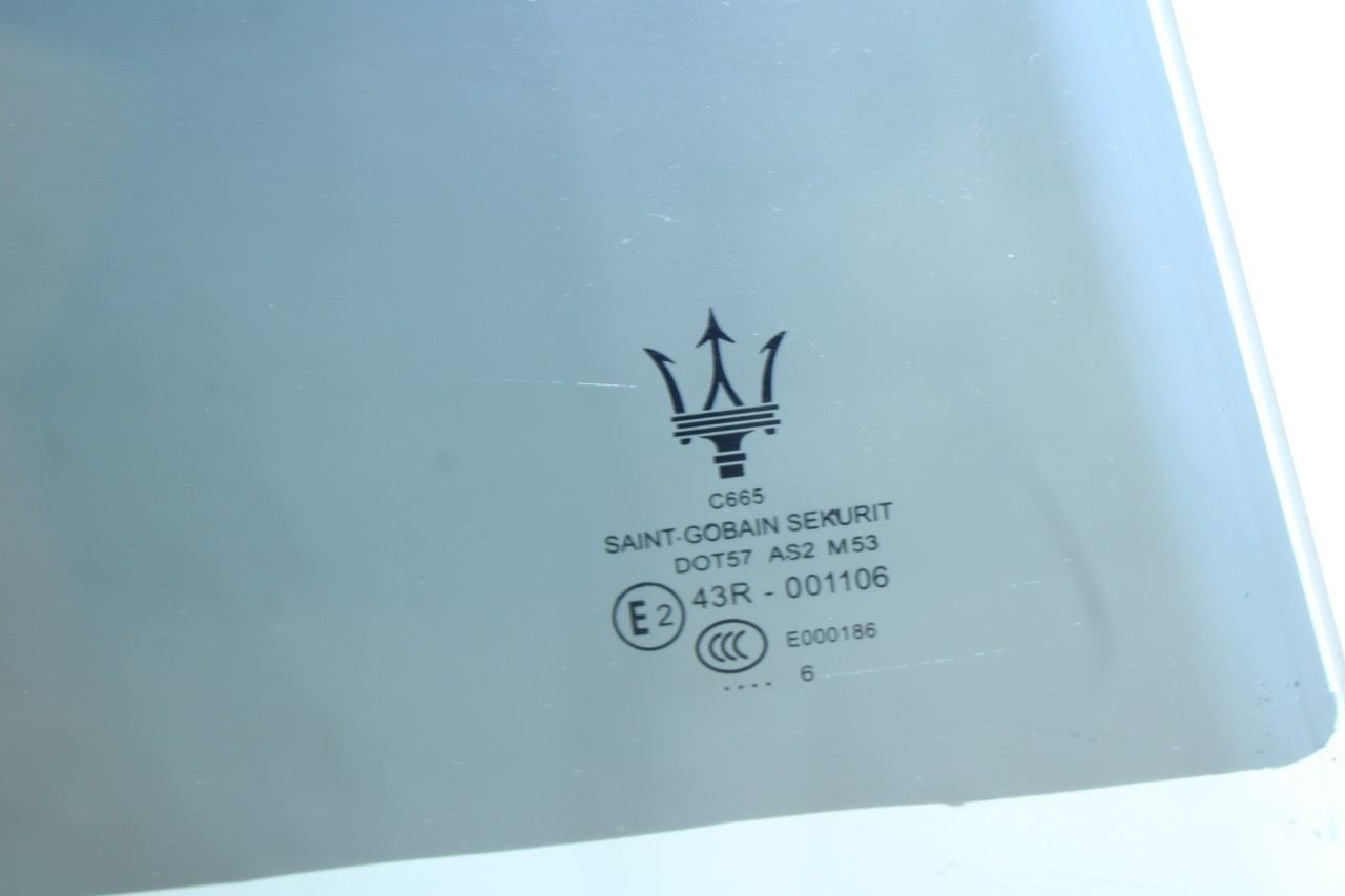 2017-2021 Maserati Ghibli Rear Right Passenger Side Door Window Glass 670038121