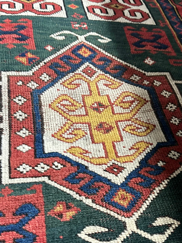 Antigua alfombra kazaja Fachralo de oración preciosa 4x6 pies Foto 3 de 4