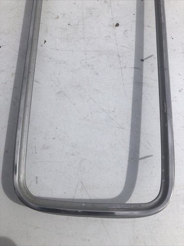 CUDA BARRACUDA GRAN COUPE CHALLENGER SE OVERHEAD CONSOLE CHROME TRIM - Picture 6 of 15