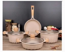 Non-stick pots and pans set of 9 pieces in beige