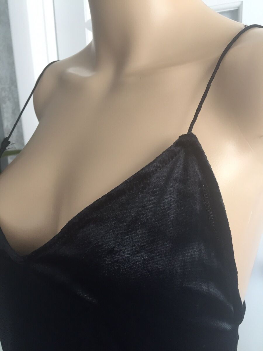 NWT ZARA Woman Black VELVET CAMISOLE DRESS V- Neck Thin Straps Size S O2638