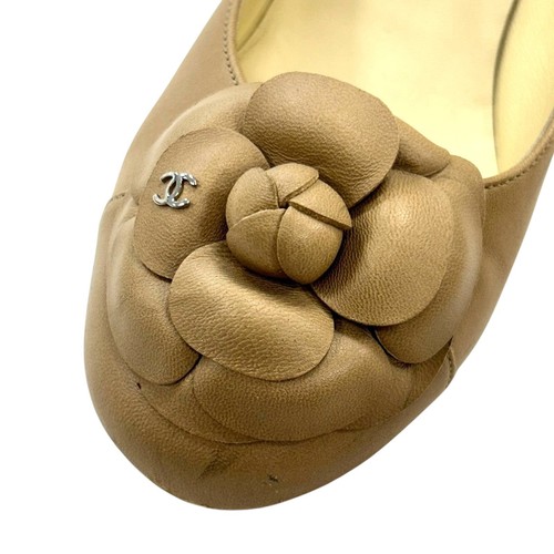 CHANEL Beige Leather Camellia Flower High Heel Shoes Size 38.5 - Picture 21 of 23