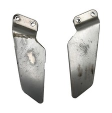 2x Genuine Yamaha FZR 600 3HE Ez 91 Footrest Trim Panel Heel Protector Guard