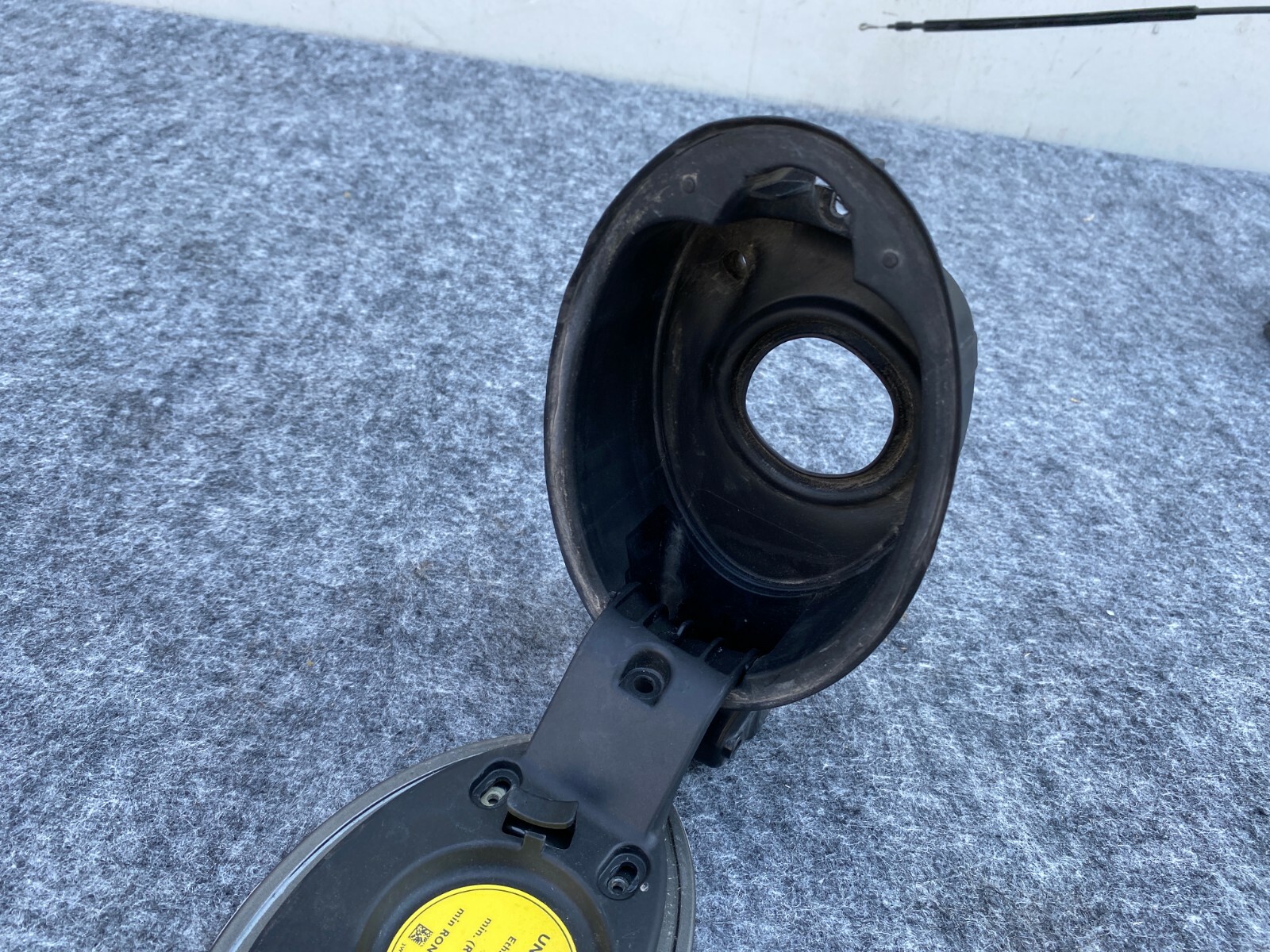 Bentley Continental GT 2012-2015 Fuel cap P/N 3W8809857L