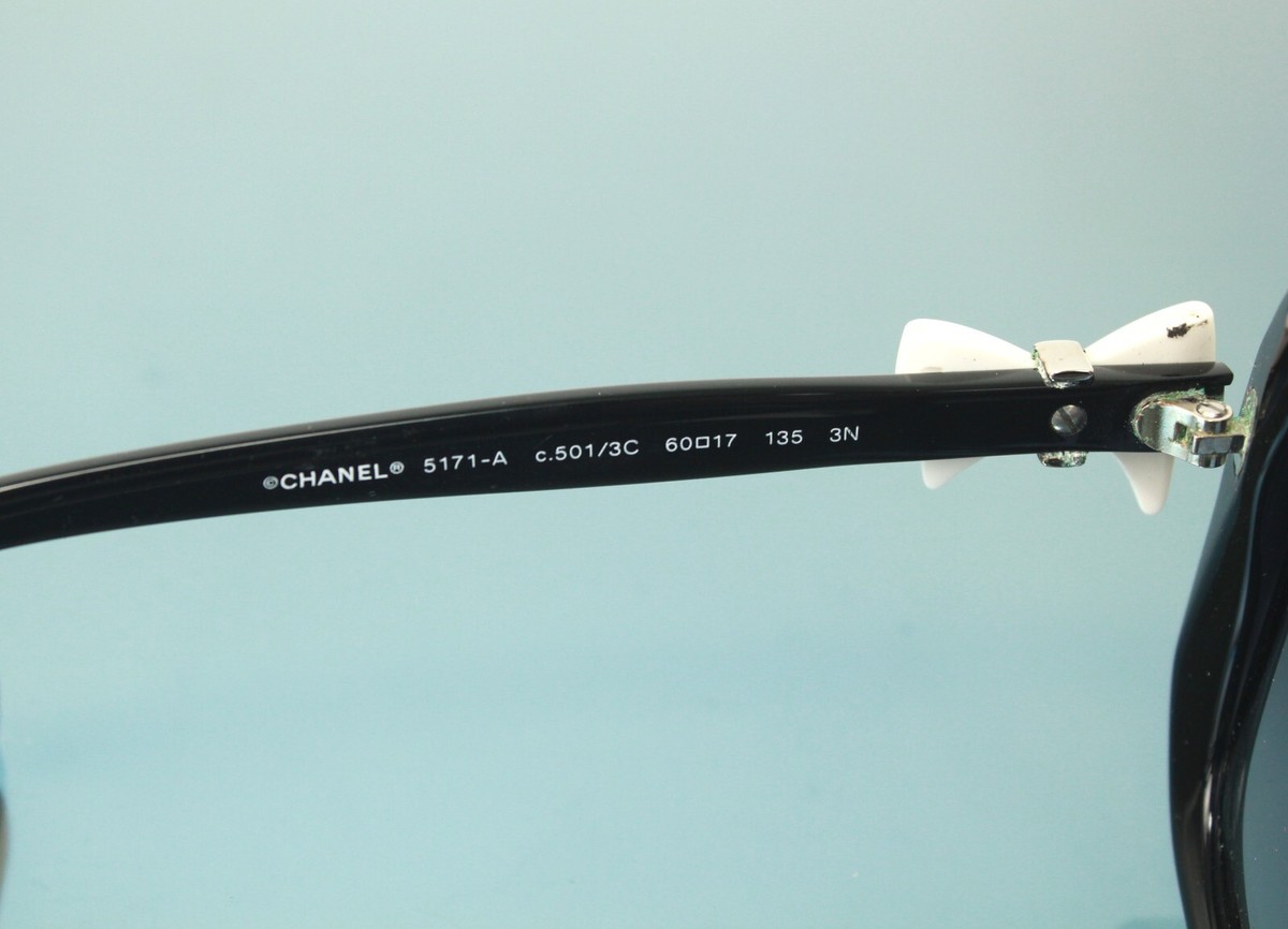 Authentic CHANEL CC Logo Ribbon Black Plastic Sunglasses Eye