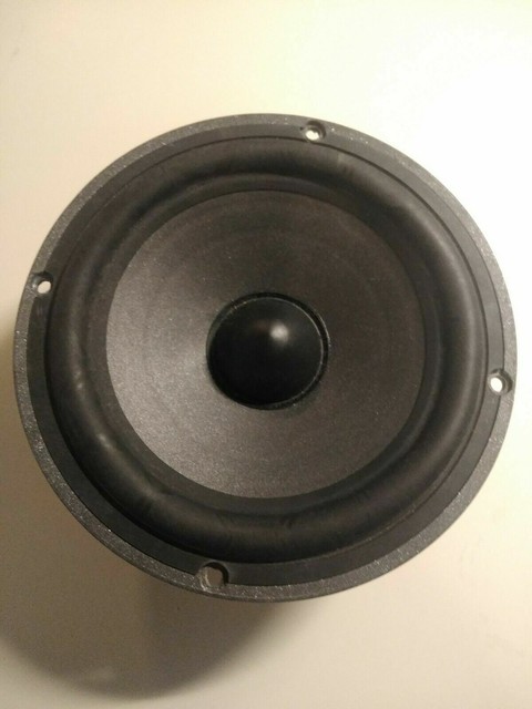 pyramid studio pro speakers