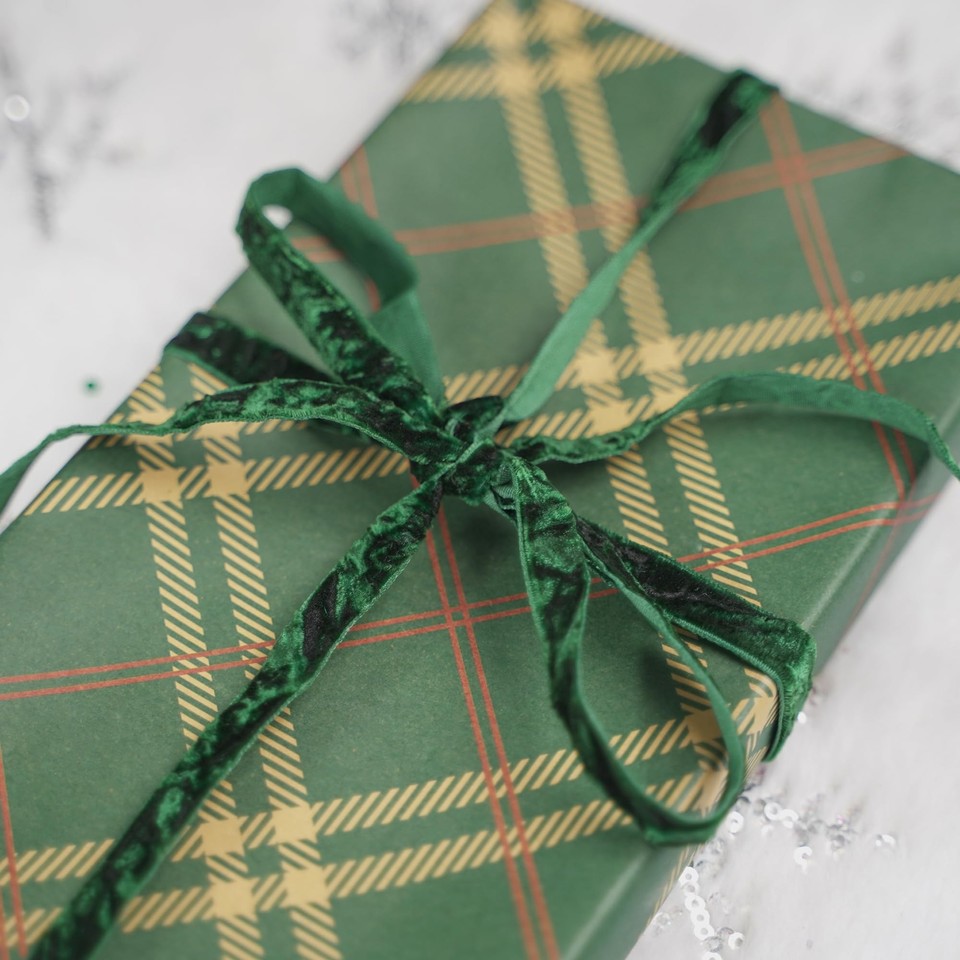 Green Velvet Ribbon 3/8" Crushed Velvet Ribbon for Christmas Tree