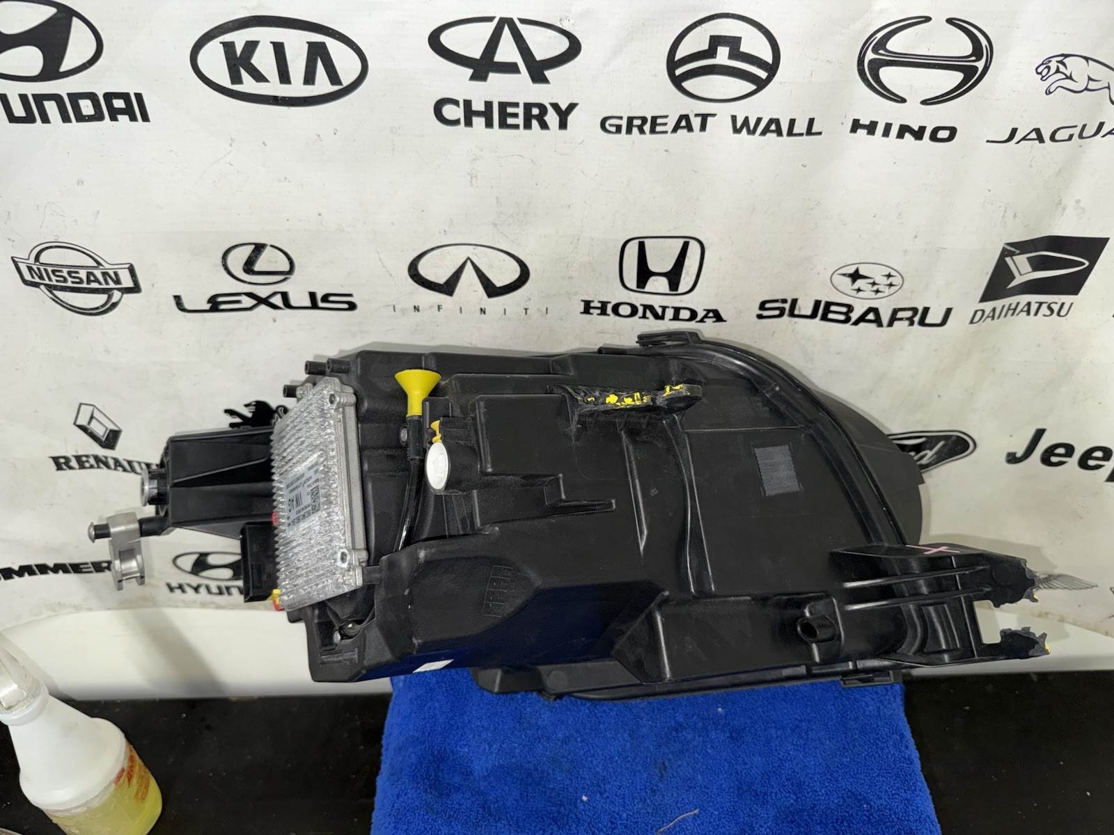 2020 2021 2022 Bentley Bentayga LED Headlight Left LH Driver Side OEM