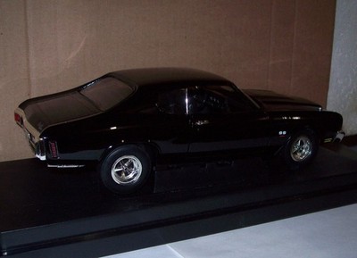 1/18 'Melba Toast' 1970 Chevy Chevelle SS454 ALL BLACK (No Stripes
