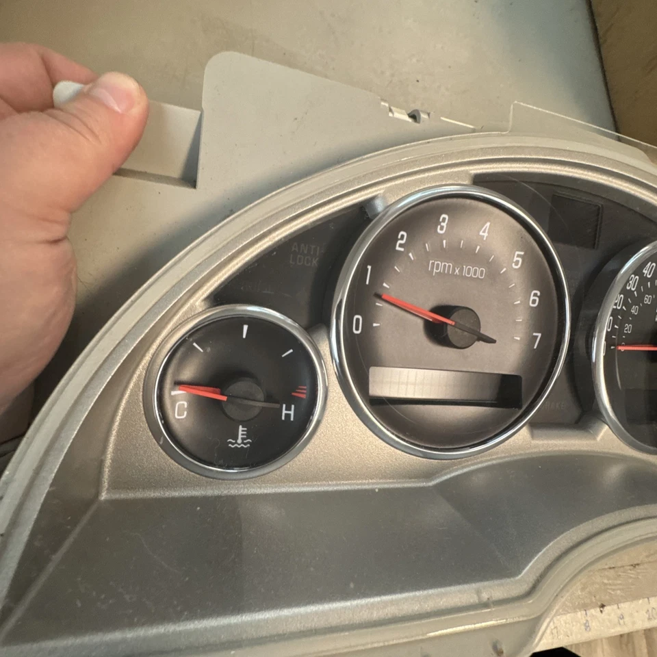 2005-2007 Buick Rendezvous Speedometer Instrument Cluster MPH OEM 193K 15224902 Foto 2 de 4