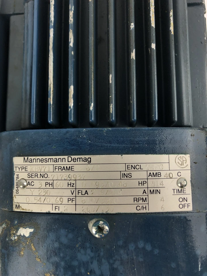 Mannesmann Demag KBV71 Motor 0.093/0.48HP Frame B 8/2 810/3350RPM 3PH 230V - Image 2 of 4