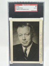 Lee MacPhail Signed Photo SGC Authentic Auto HOF Executive Deceased 2012