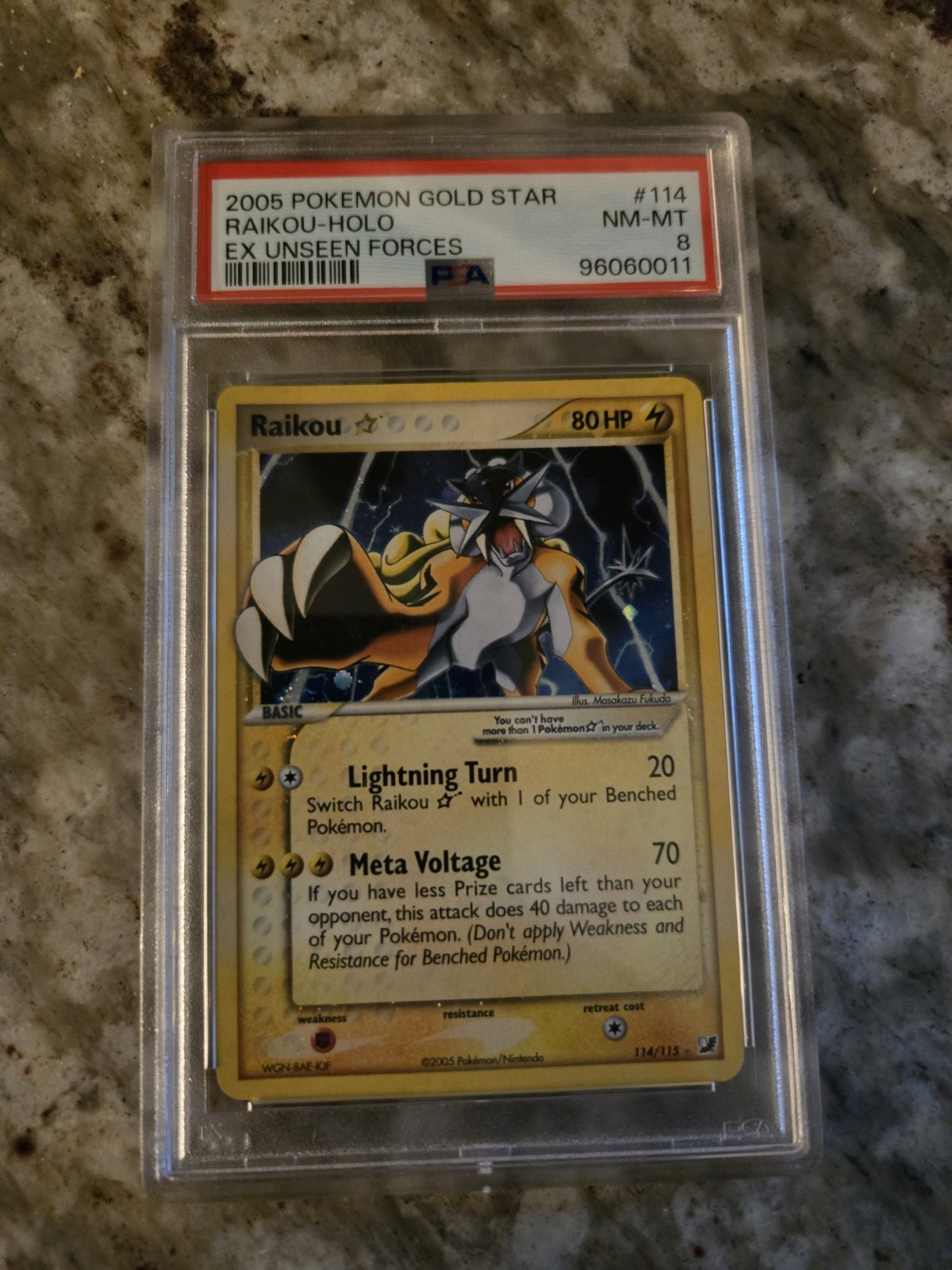 POKEMON GOLD STAR RAIKOU 2005 EX UNSEEN FORCES #114 HOLO PSA 8