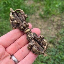 Tibetan Antique Vajra in brass / Bronze - Buddhist Ritual Obejct Fine Casting