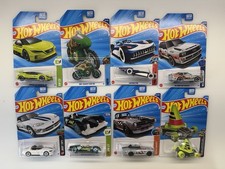Hot Wheels 2025/2026 TREASURE HUNT lot of 8