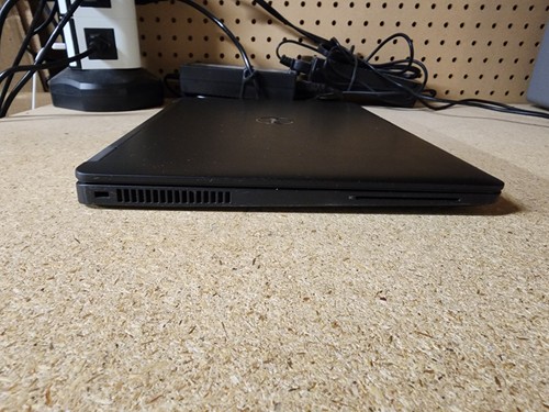 Dell Latitude E7470 Intel i5-6300U 2.4GHz 8GB RAM 512GB SSD Win 11 Pro - Afbeelding 6 van 8